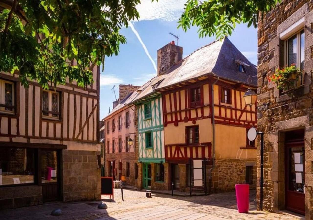 Studio Voltaire - Centre Ville Saint-Brieuc Bagian luar foto
